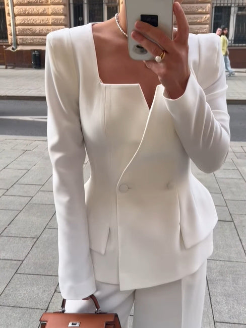 Two-button Square Collar Blazer