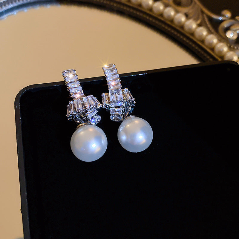 earring
